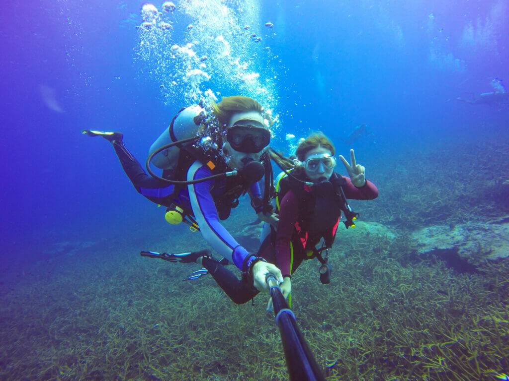 Underwater scuba diving what to do yao yai