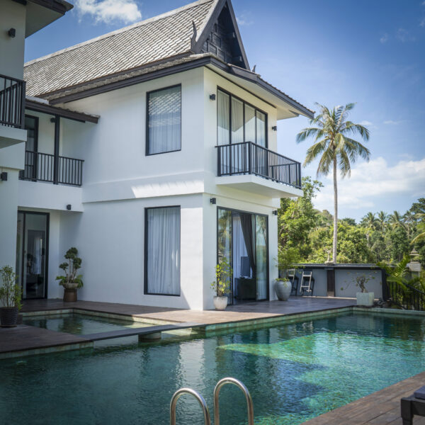 Luxury 4 bedroom pool villa.Indulgence redefined! 💆‍♀️🍹 Immerse yourself in luxury at Yao Bada Badoo. From private villas to our infinity pool, every moment is a celebration of opulence. #LuxuryRetreat #YaoBadaBadoo"